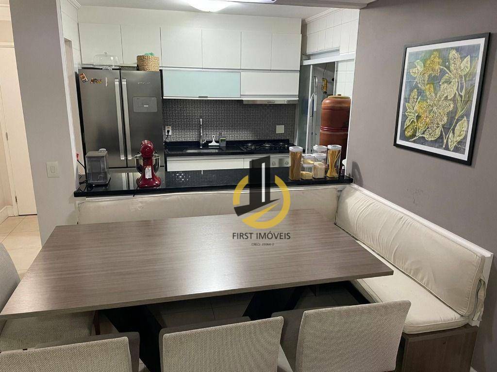 Apartamento à venda com 3 quartos, 76m² - Foto 7