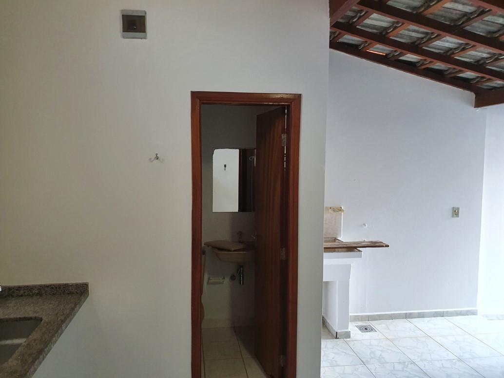 Casa à venda com 2 quartos, 150m² - Foto 21