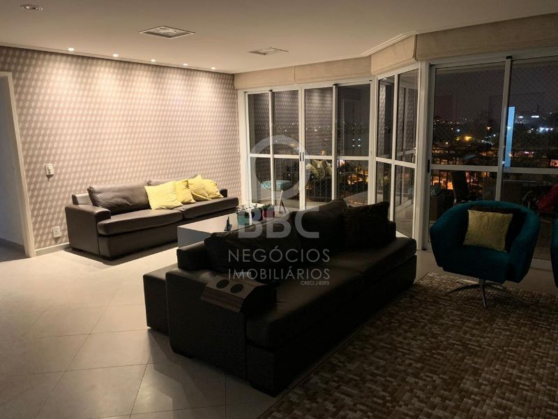 Apartamento à venda com 3 quartos, 180m² - Foto 6