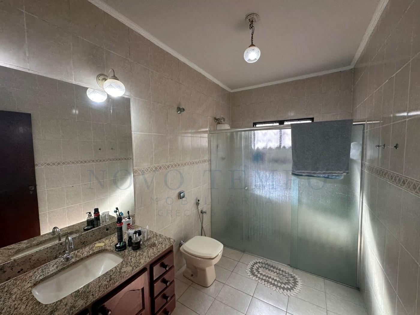 Casa à venda com 2 quartos, 176m² - Foto 17