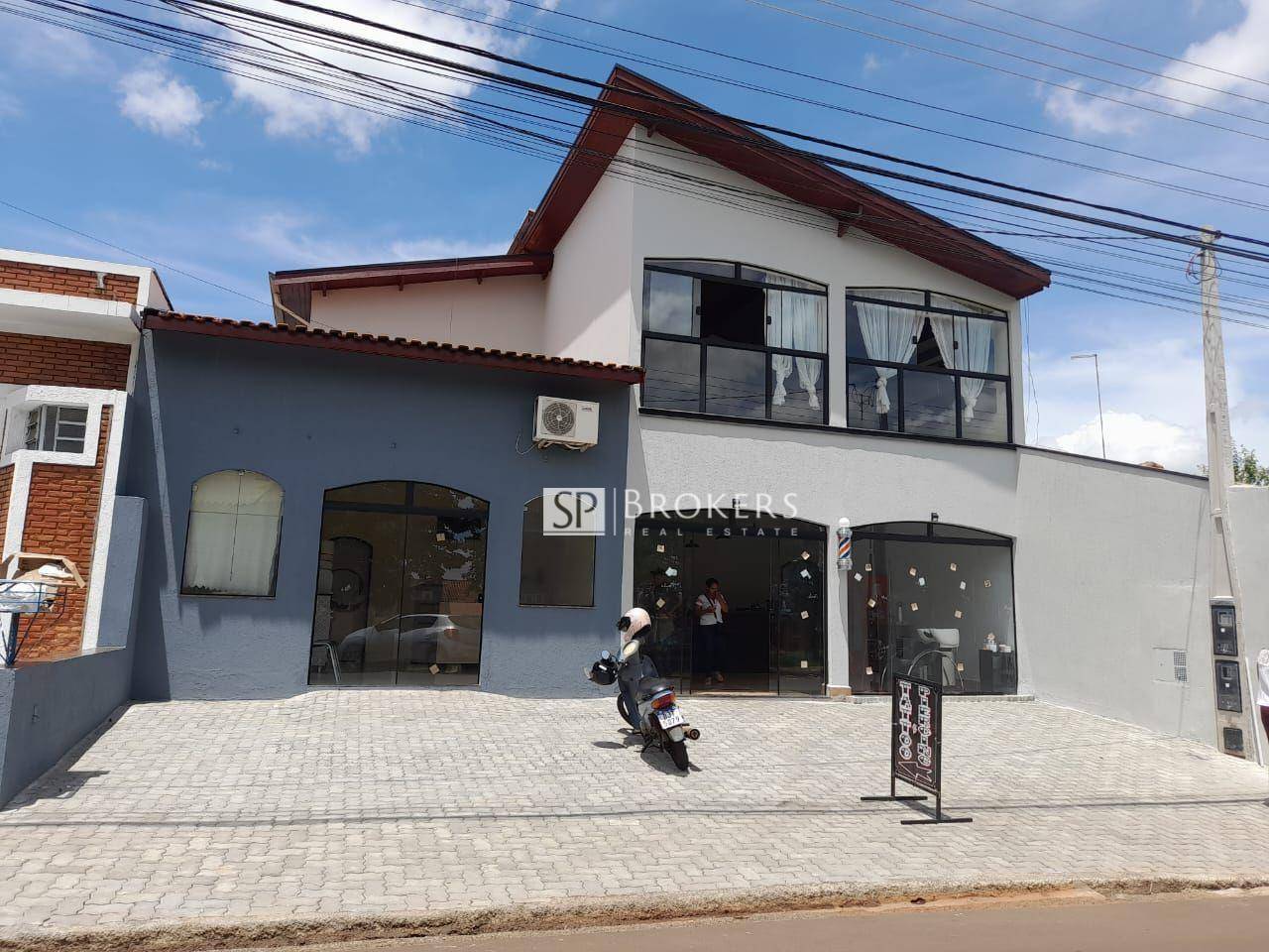 Sobrado à venda com 3 quartos, 275m² - Foto 2