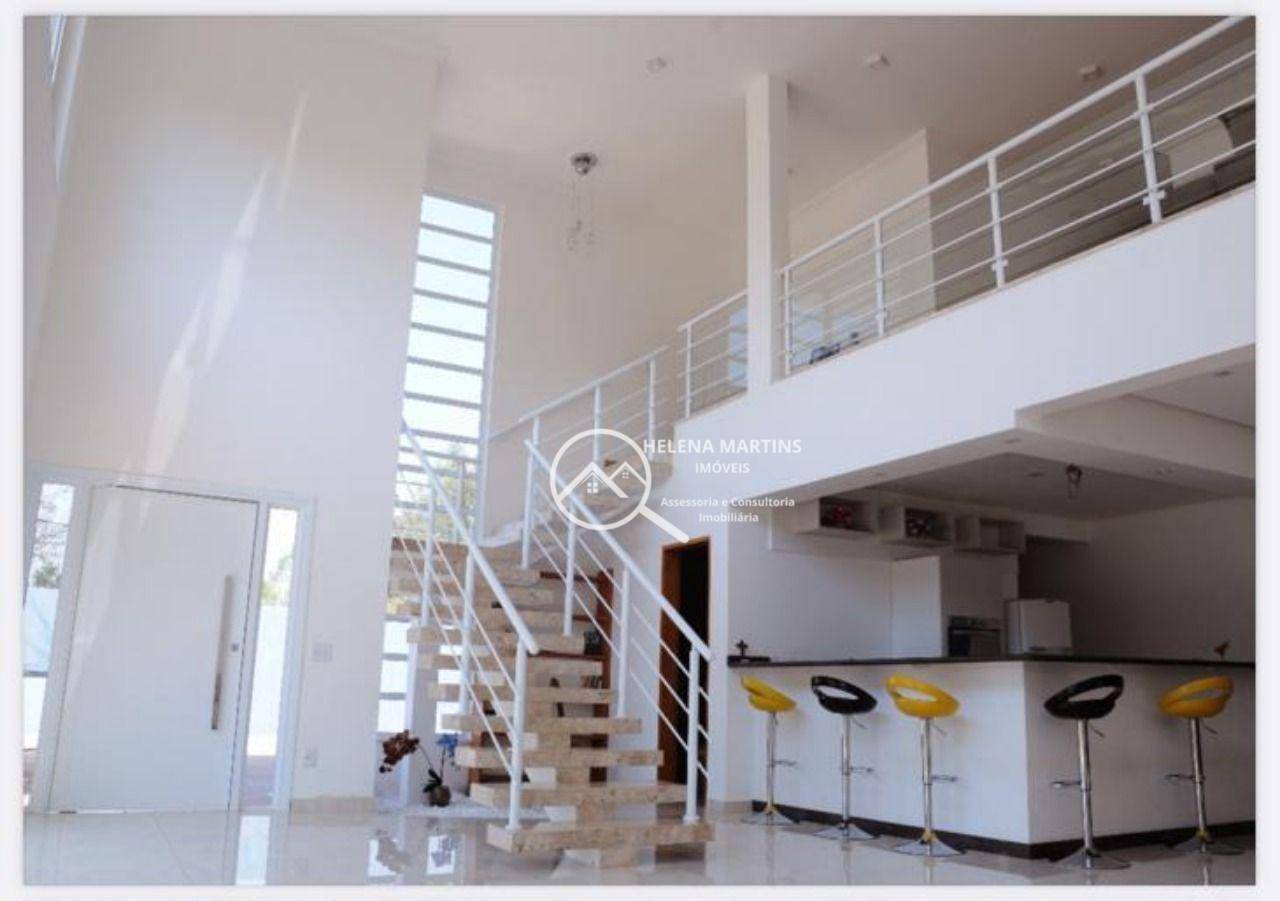 Sobrado à venda com 3 quartos, 270m² - Foto 2