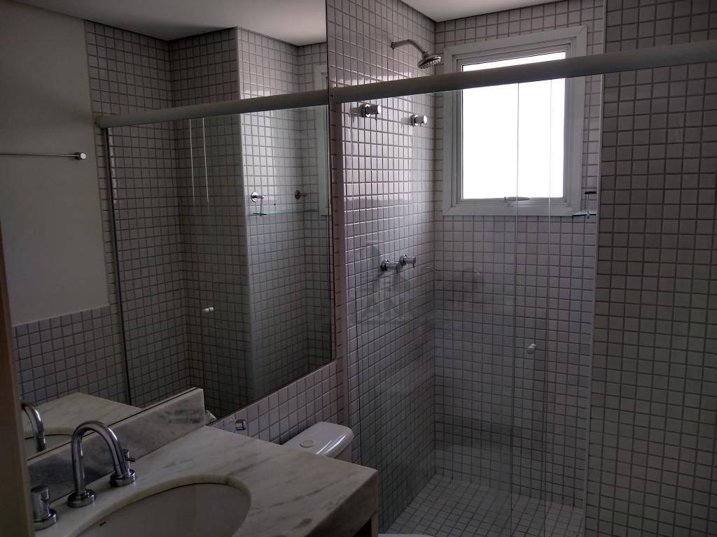 Apartamento para alugar com 2 quartos, 105m² - Foto 26