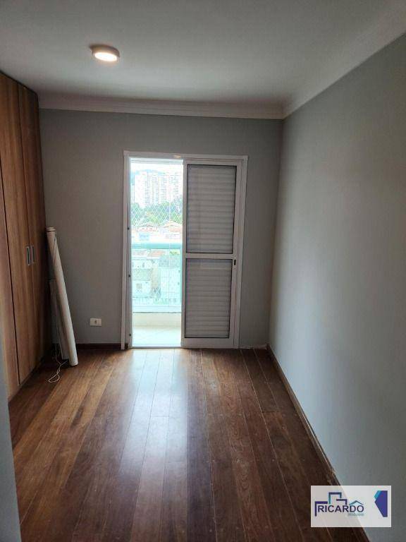 Apartamento à venda com 3 quartos, 76m² - Foto 15