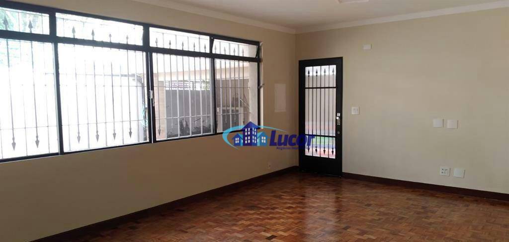 Casa de Condomínio à venda com 3 quartos, 250m² - Foto 6