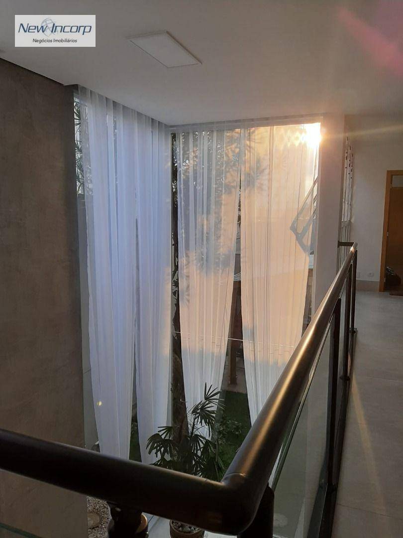 Sobrado à venda e aluguel com 4 quartos, 340m² - Foto 7