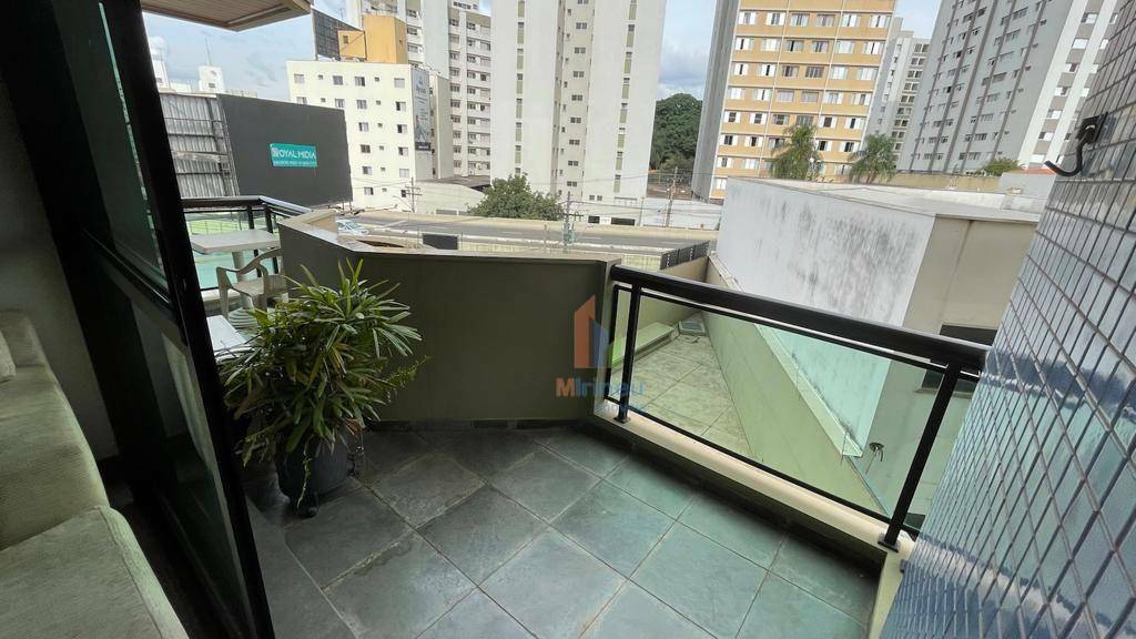 Apartamento à venda com 1 quarto, 70m² - Foto 14