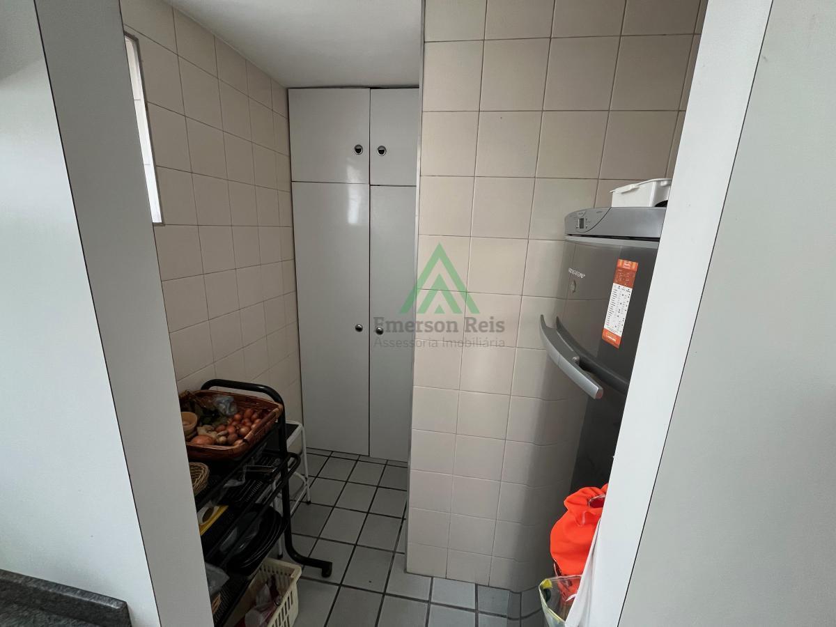 Apartamento à venda com 4 quartos, 170m² - Foto 18