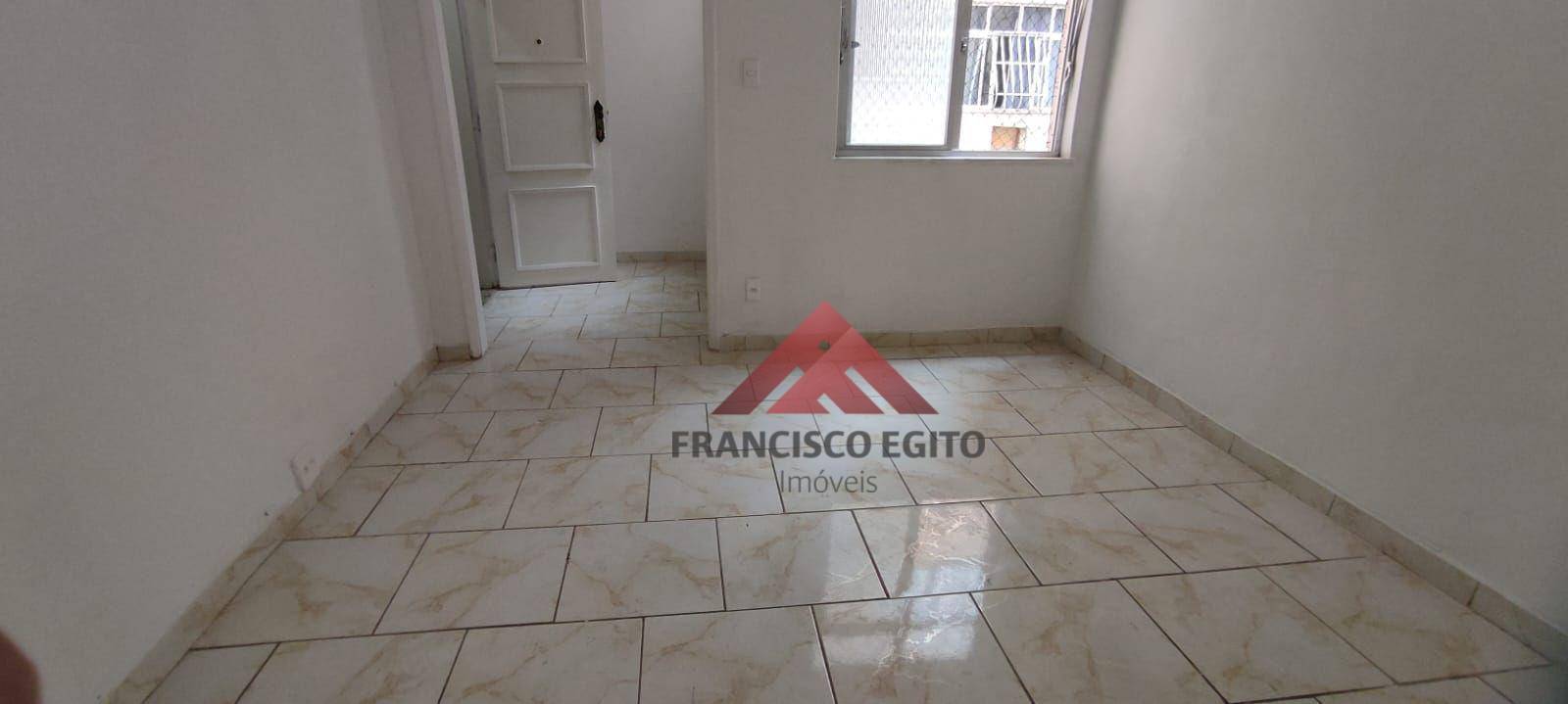 Apartamento à venda com 2 quartos, 76m² - Foto 4