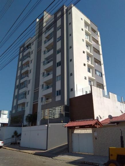 Apartamento para alugar com 2 quartos, 75m² - Foto 3