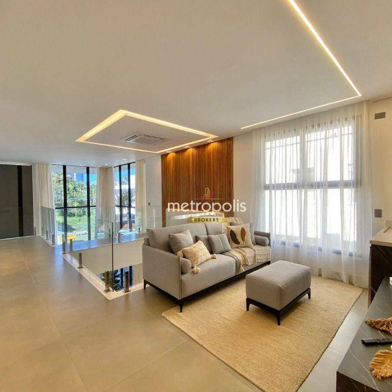 Sobrado à venda com 6 quartos, 382m² - Foto 14