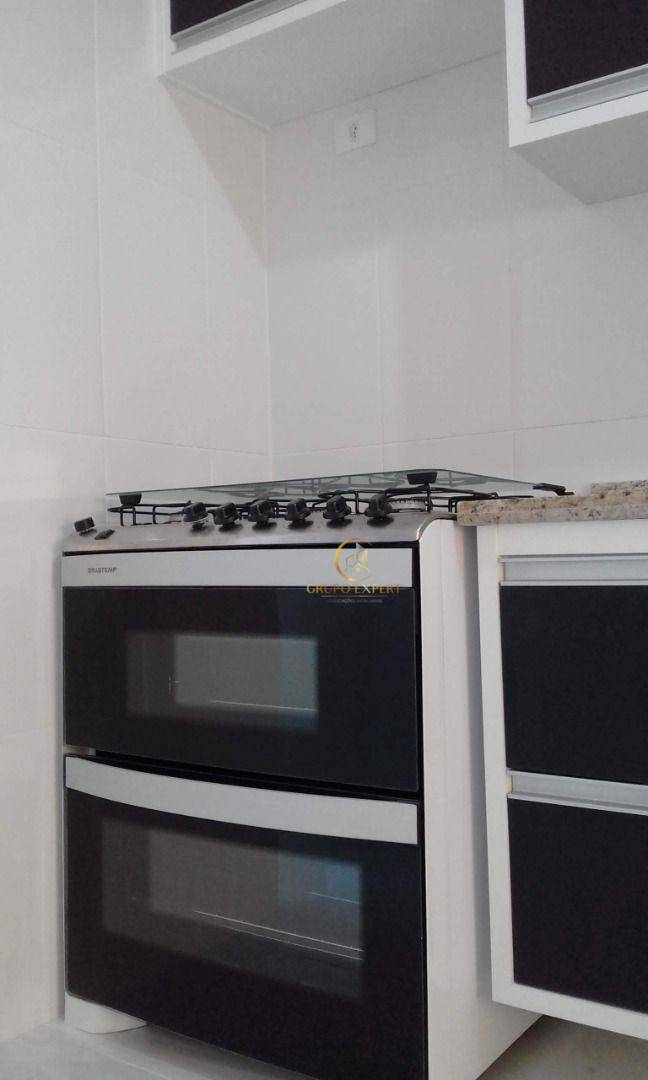 Apartamento para alugar com 3 quartos, 92m² - Foto 8