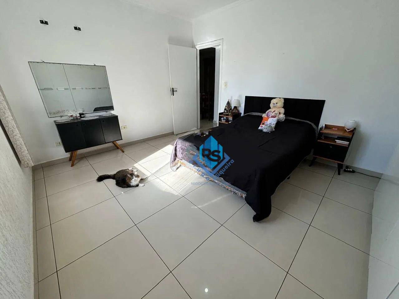 Apartamento à venda com 2 quartos, 70m² - Foto 9