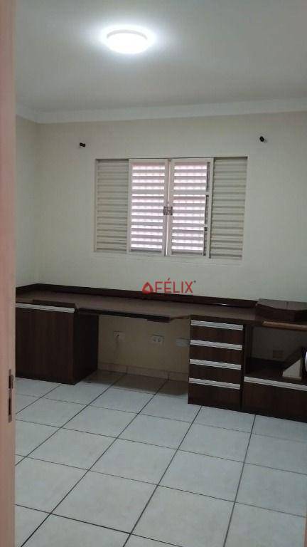 Sobrado à venda e aluguel com 3 quartos, 120m² - Foto 30