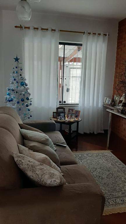 Sobrado à venda com 3 quartos, 180m² - Foto 4