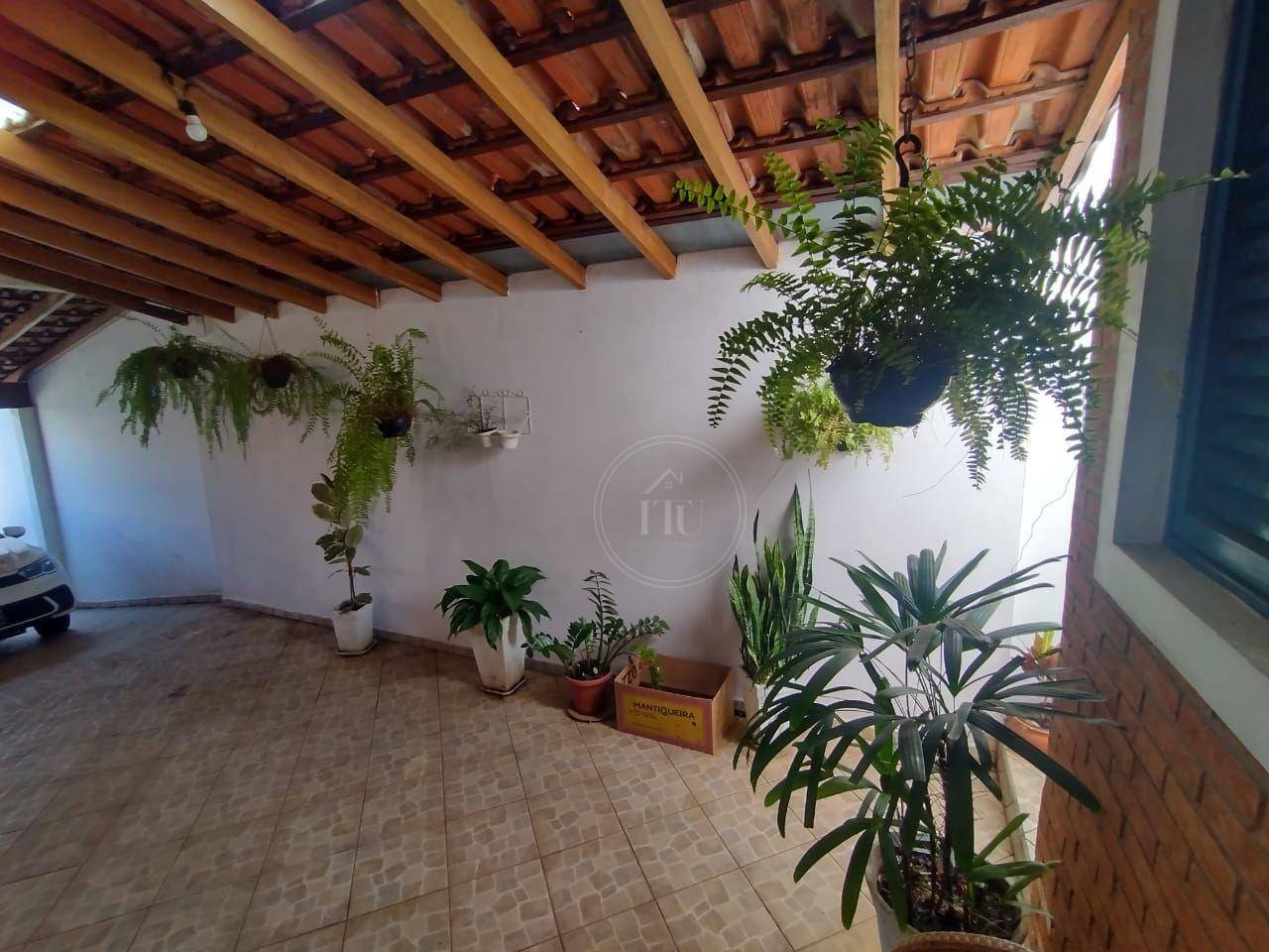 Casa à venda com 4 quartos, 95m² - Foto 17