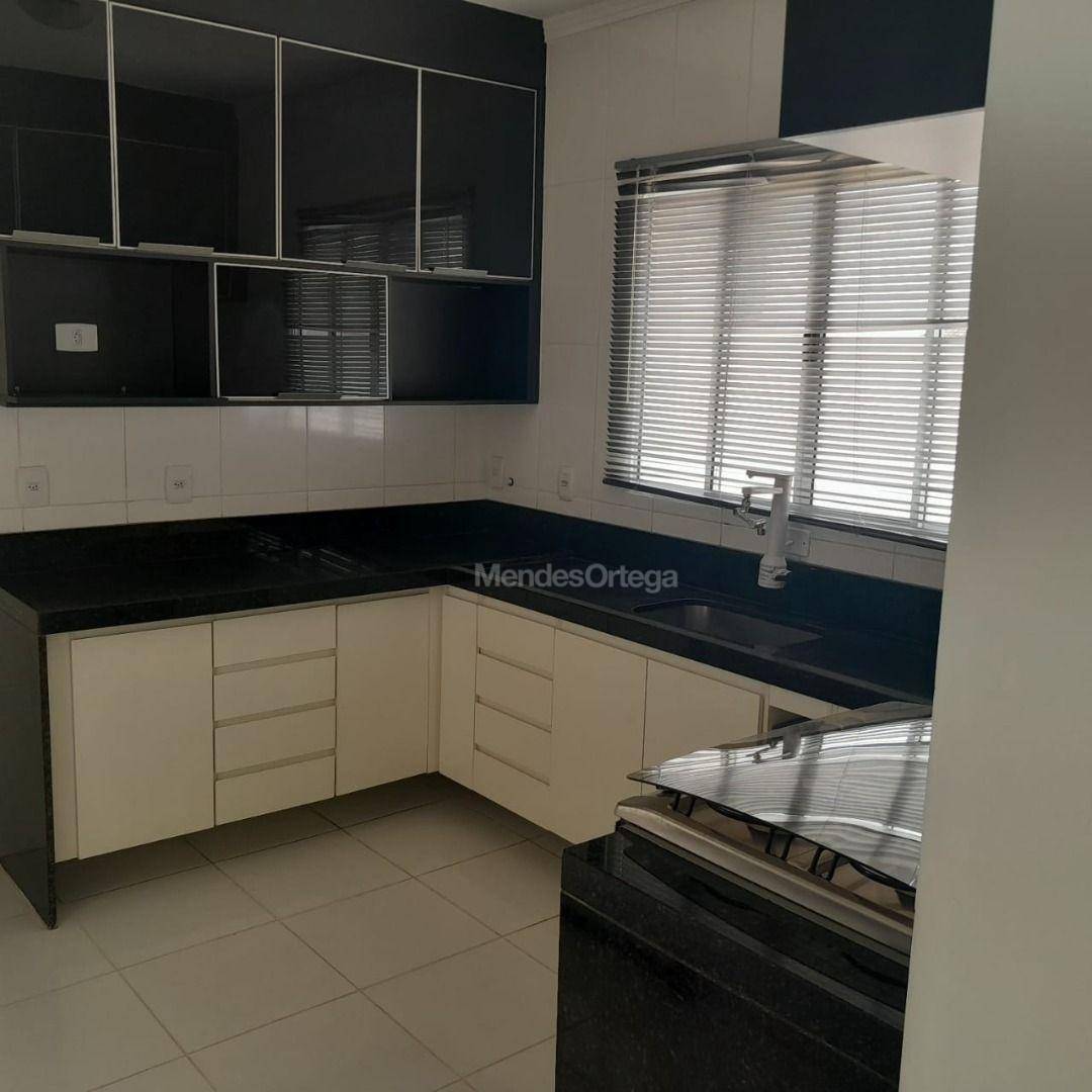 Casa de Condomínio para alugar com 3 quartos, 136m² - Foto 26