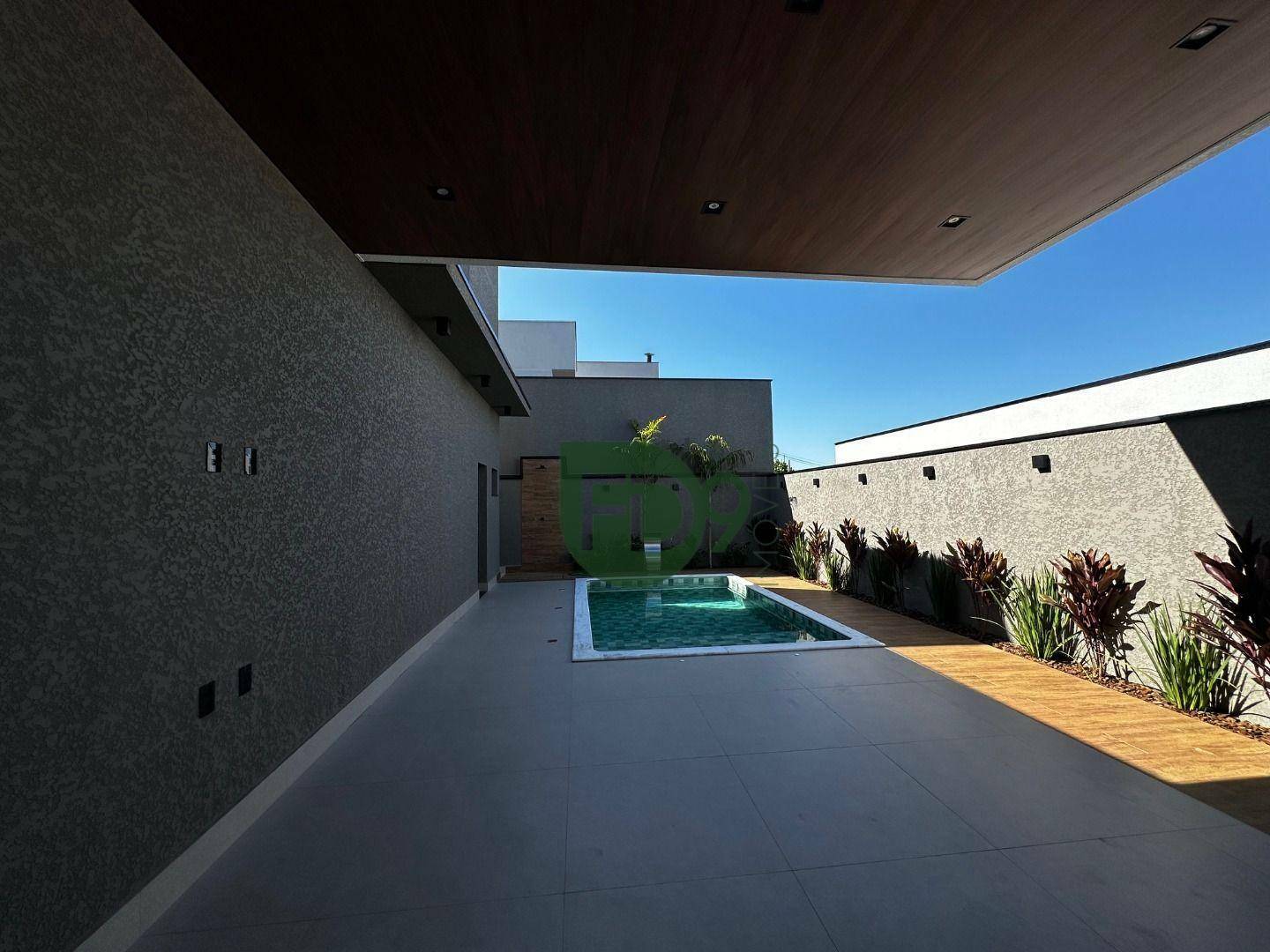 Casa de Condomínio à venda com 3 quartos, 201m² - Foto 2