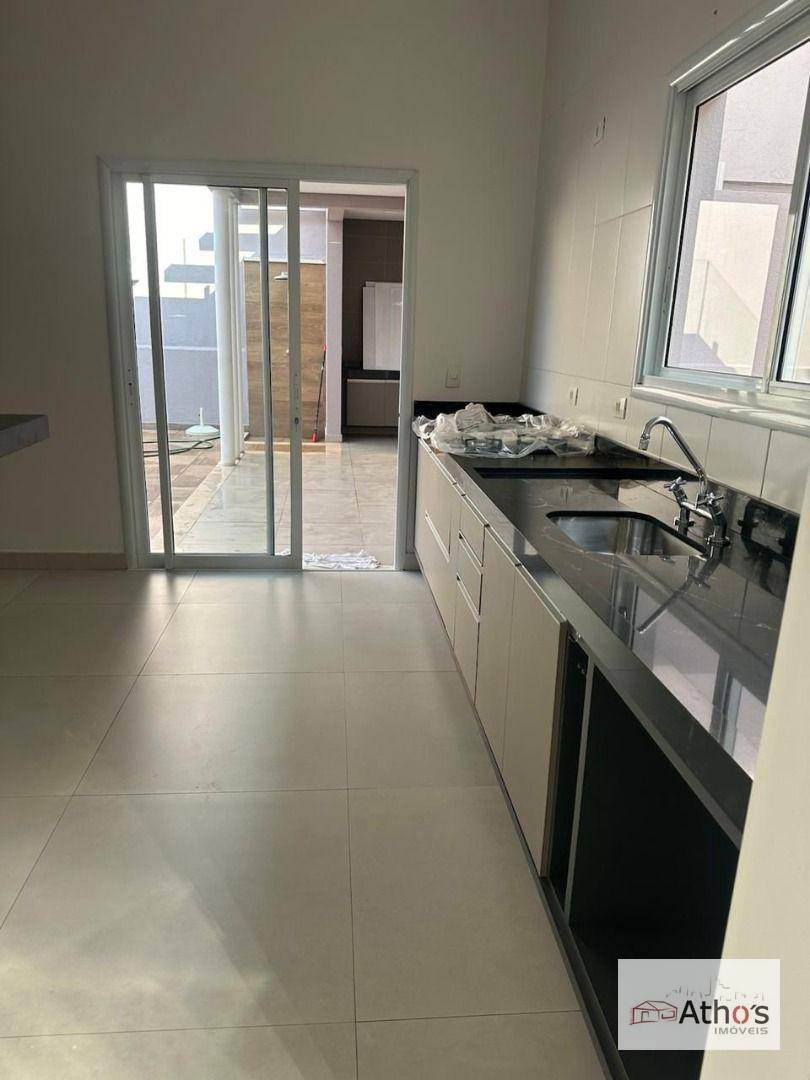 Sobrado à venda e aluguel com 3 quartos, 278m² - Foto 22