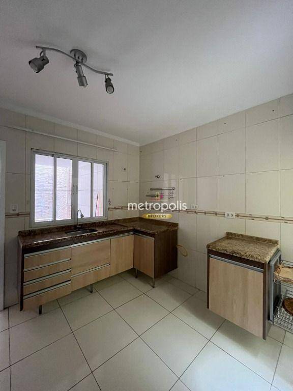 Sobrado à venda com 3 quartos, 222m² - Foto 11