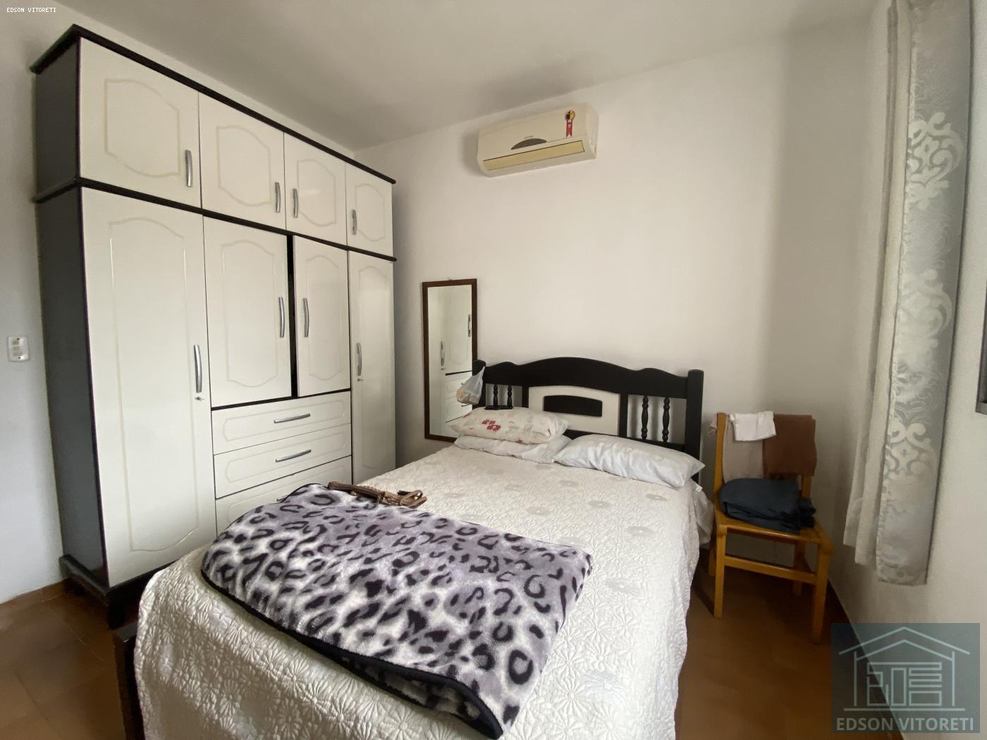 Casa à venda com 1 quarto, 78m² - Foto 6