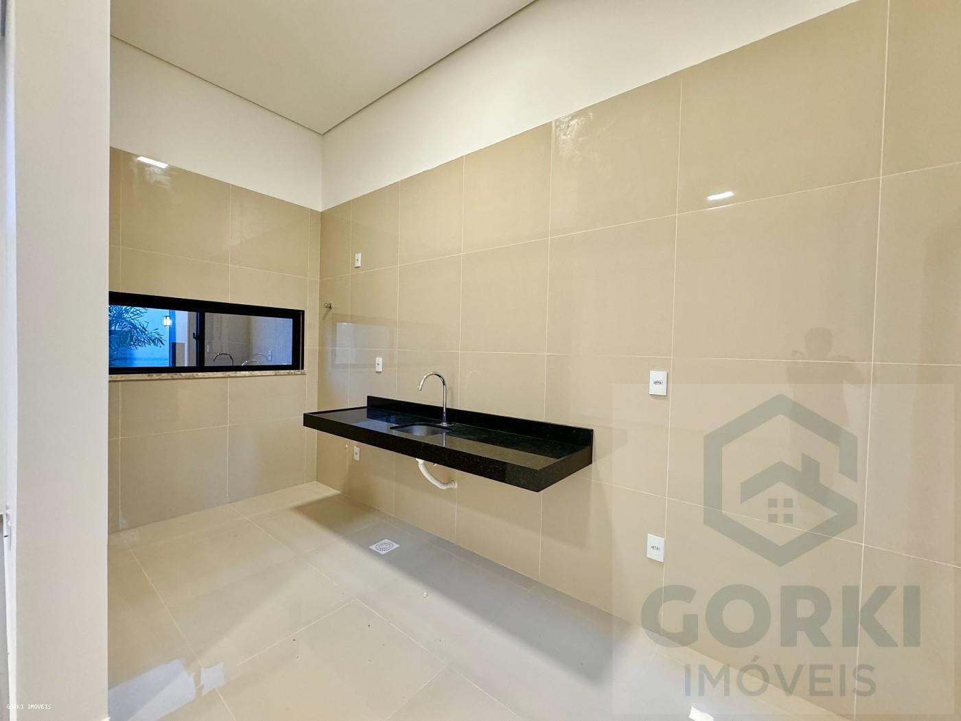 Casa à venda com 3 quartos, 129m² - Foto 27