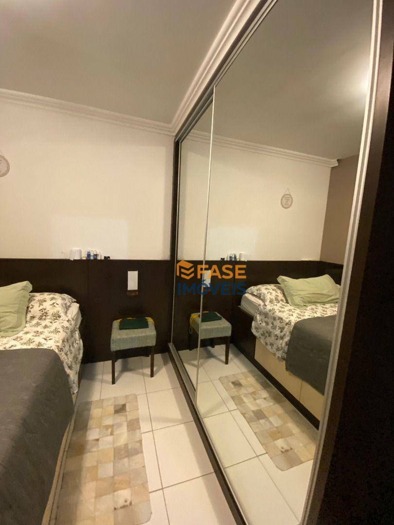 Apartamento à venda com 2 quartos, 66m² - Foto 10