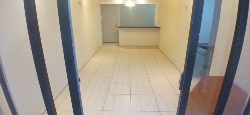 Apartamento à venda com 2 quartos, 110m² - Foto 4