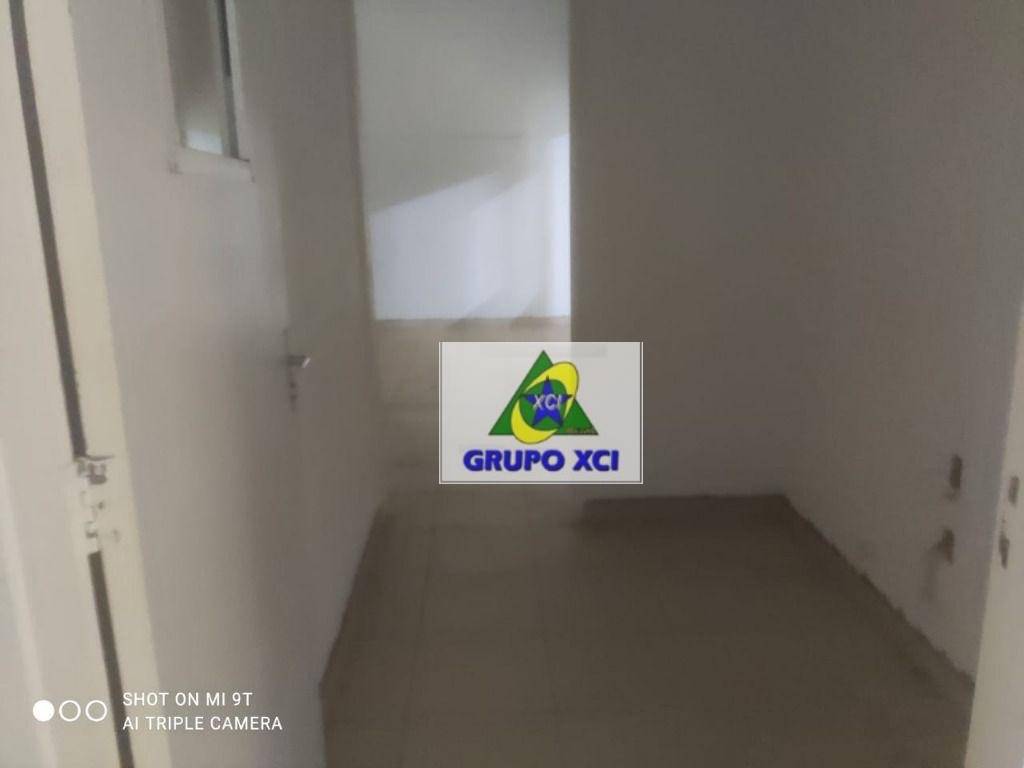 Depósito-Galpão-Armazém para alugar, 1500m² - Foto 9