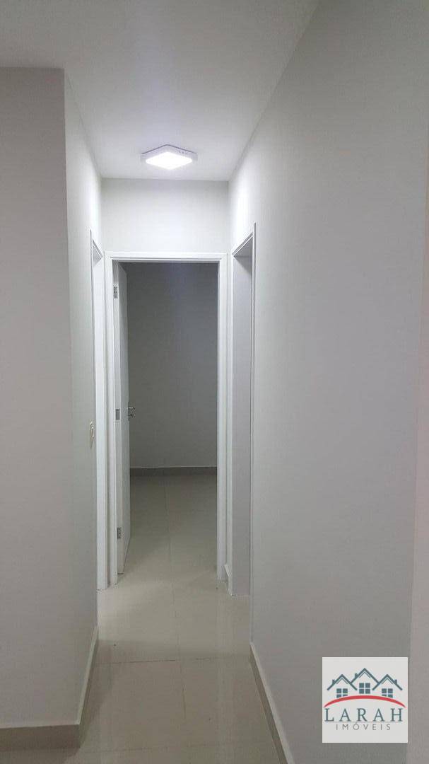 Apartamento para alugar com 2 quartos, 55m² - Foto 3