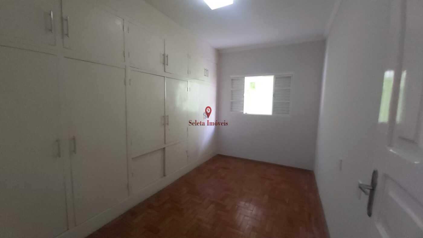 Casa à venda com 2 quartos, 115m² - Foto 4