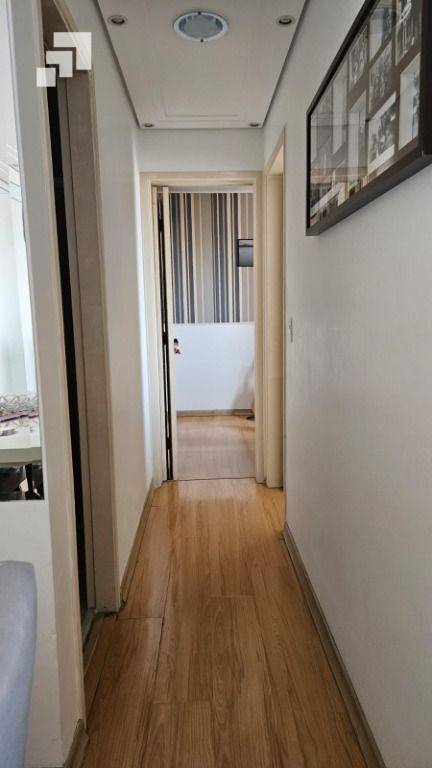 Apartamento à venda com 2 quartos, 48m² - Foto 21