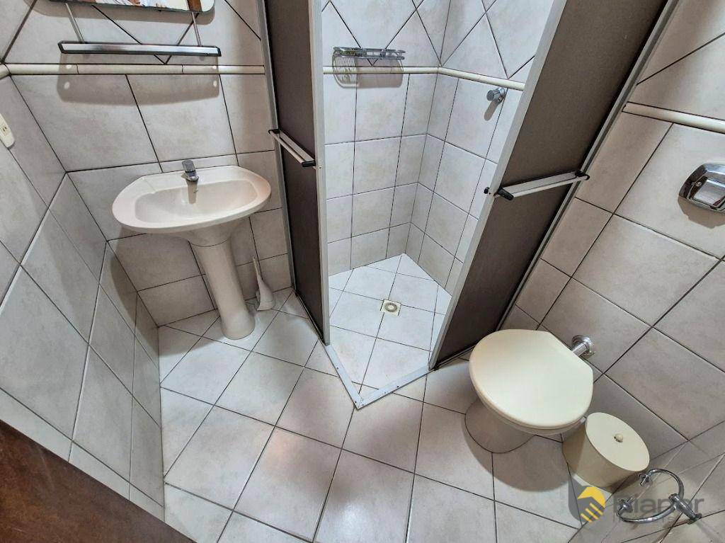 Apartamento para alugar com 2 quartos, 73m² - Foto 15