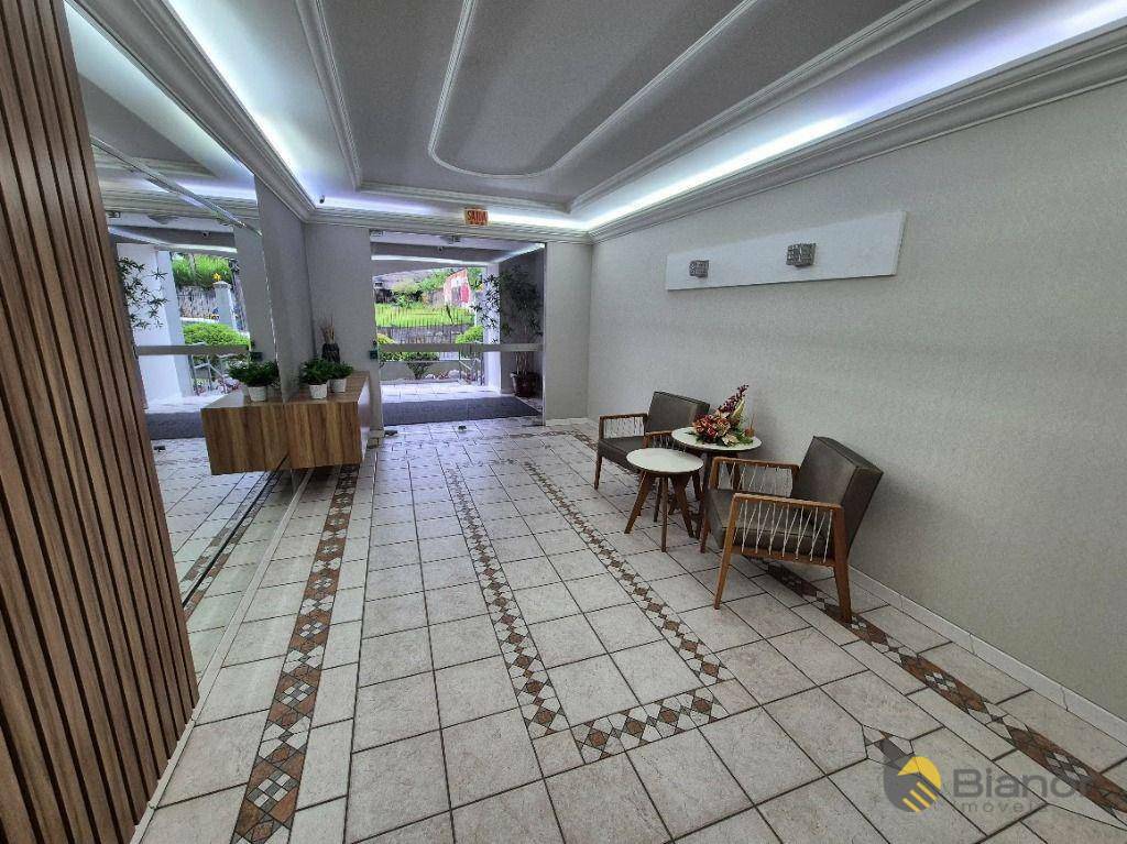 Apartamento à venda com 3 quartos, 93m² - Foto 12
