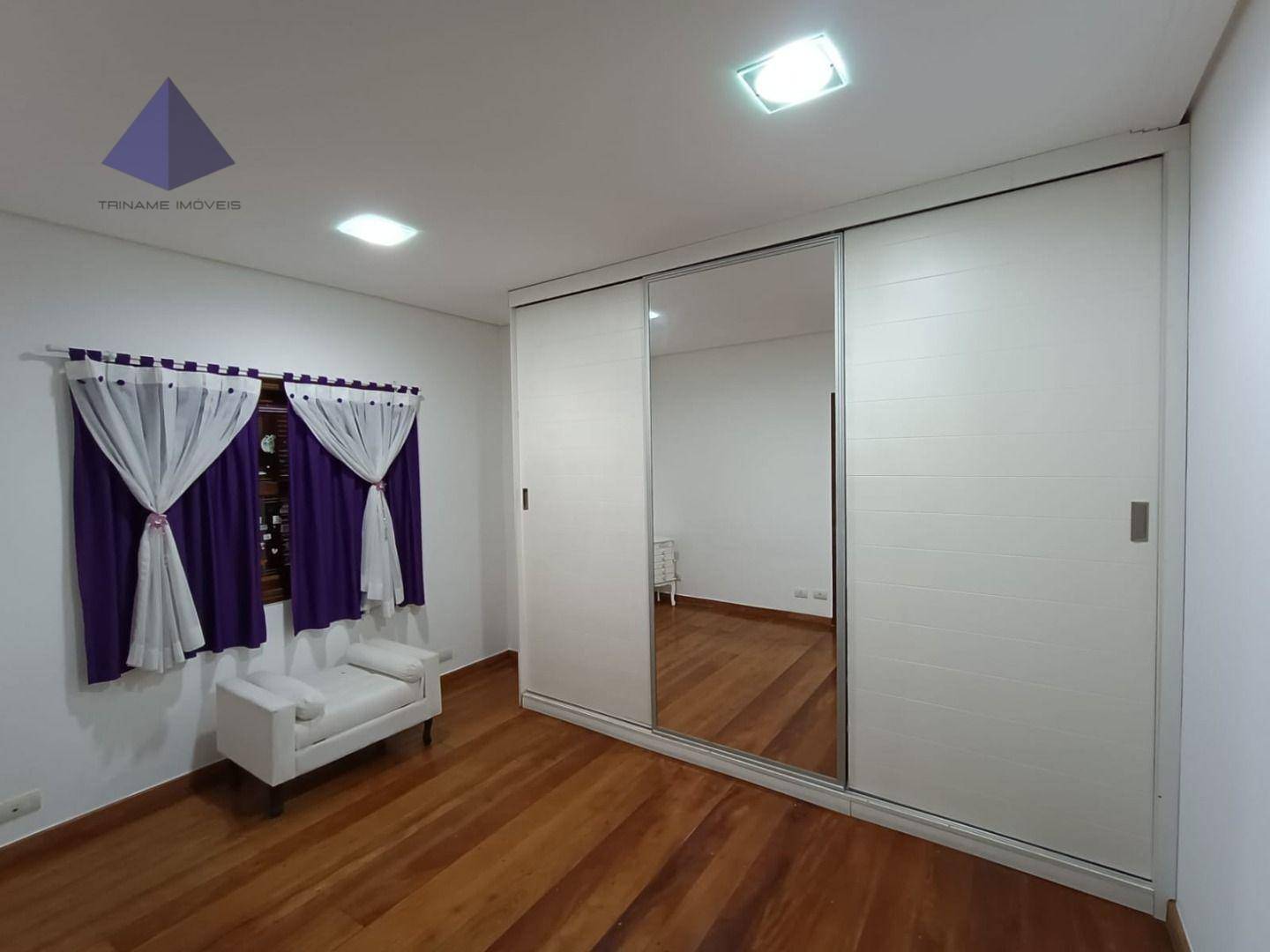 Casa, 3 quartos, 210 m² - Foto 34
