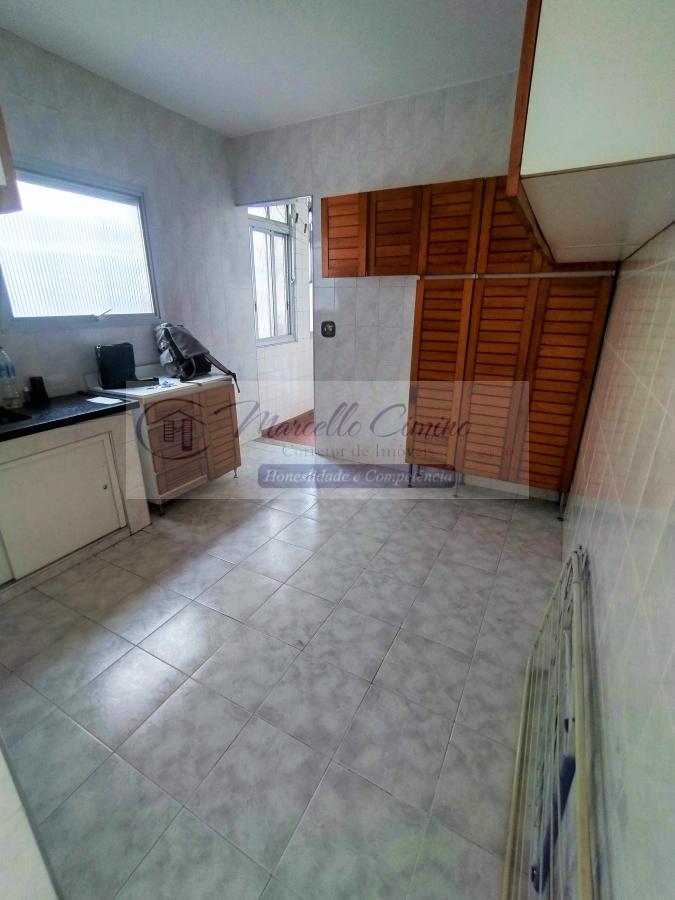 Apartamento para alugar com 2 quartos, 75m² - Foto 6