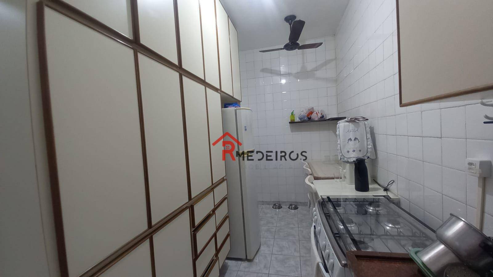 Apartamento à venda com 2 quartos, 60m² - Foto 8