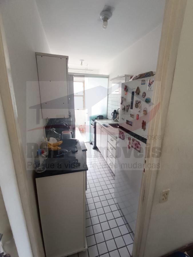 Apartamento à venda com 3 quartos, 64m² - Foto 9