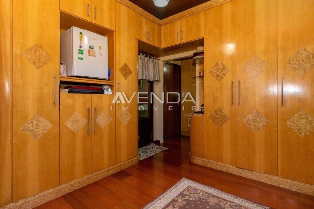 Sobrado à venda com 4 quartos, 358m² - Foto 24