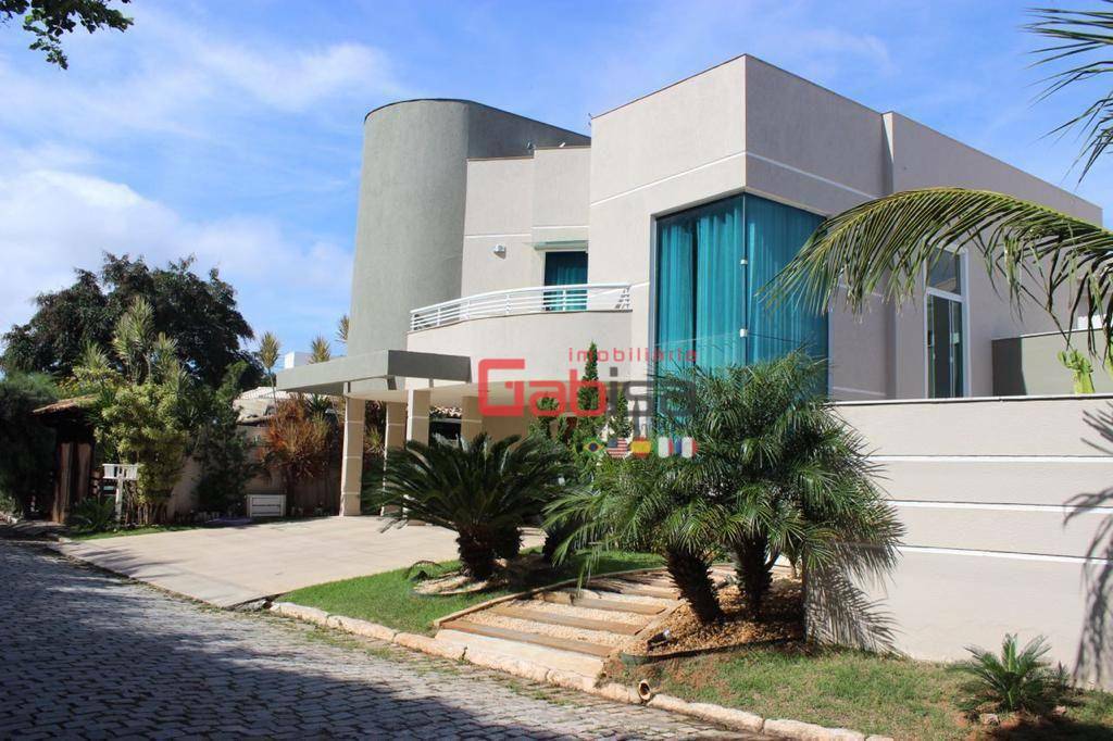 Casa de Condomínio à venda com 4 quartos, 400m² - Foto 1