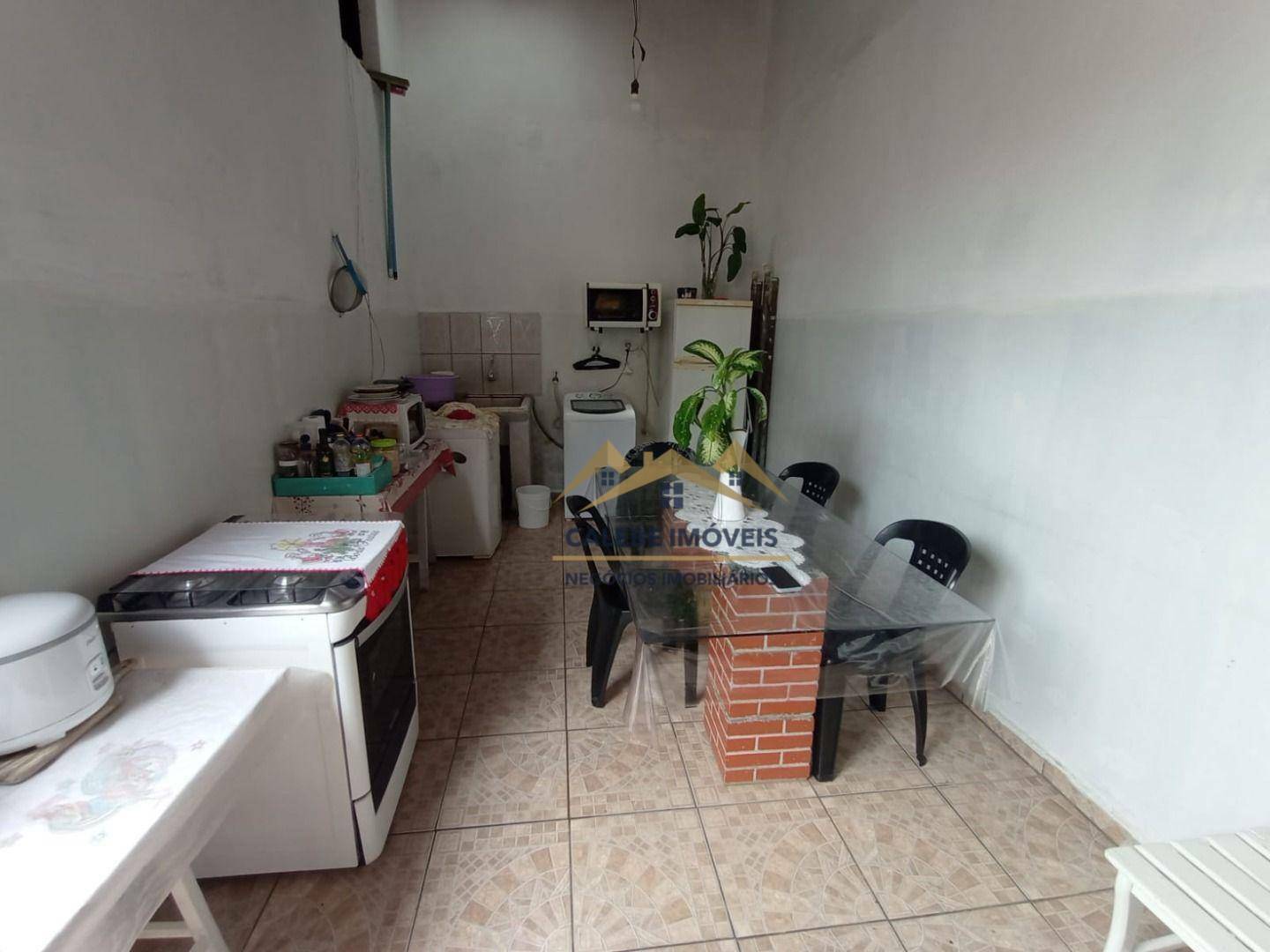 Casa à venda com 2 quartos, 96m² - Foto 11