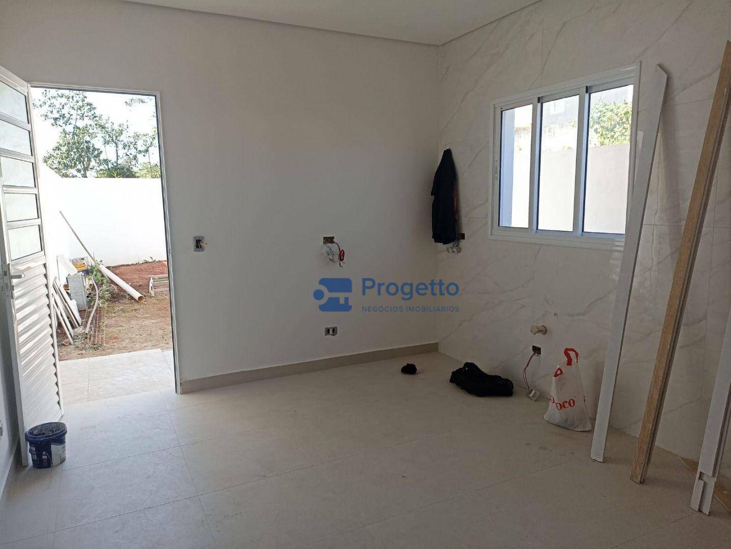 Casa à venda com 3 quartos, 96m² - Foto 17