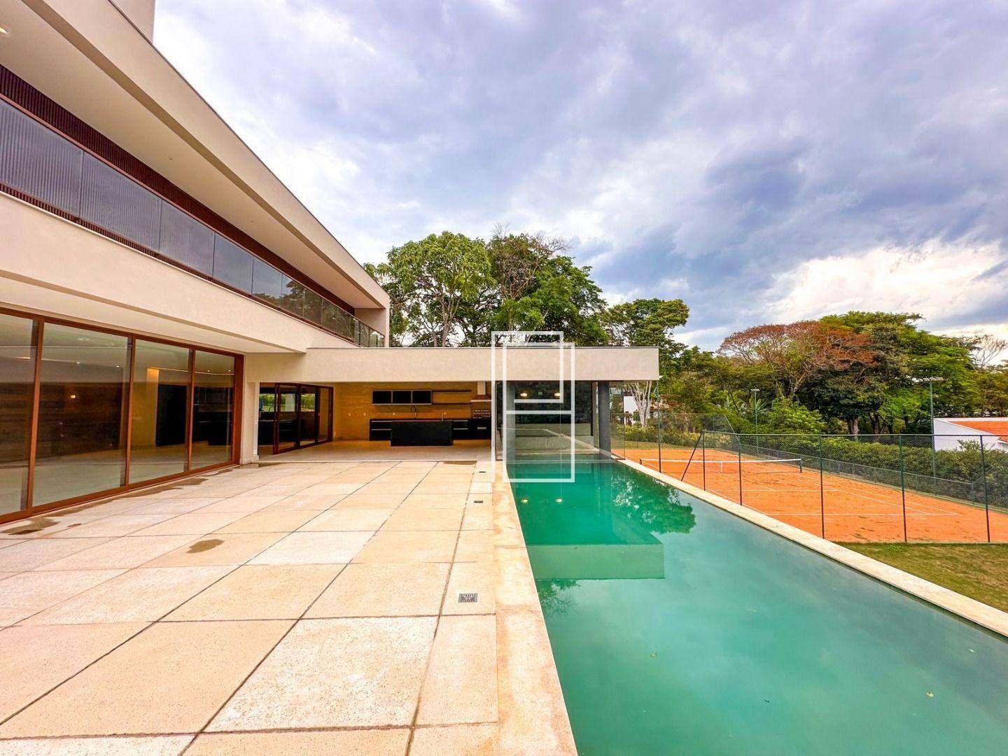 Casa de Condomínio à venda com 5 quartos, 714m² - Foto 2