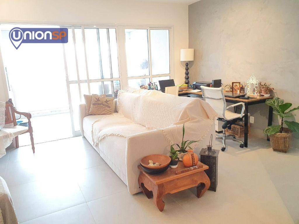 Apartamento à venda com 3 quartos, 104m² - Foto 1