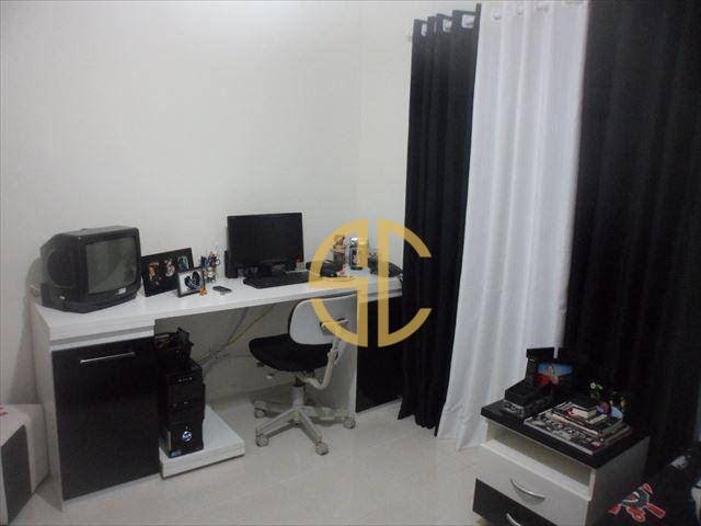 Apartamento à venda com 2 quartos, 84m² - Foto 13