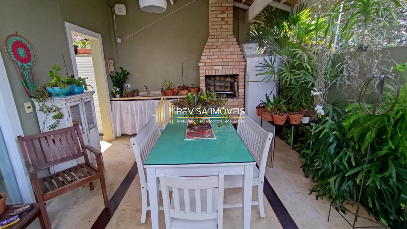 Casa para alugar com 4 quartos, 230m² - Foto 29