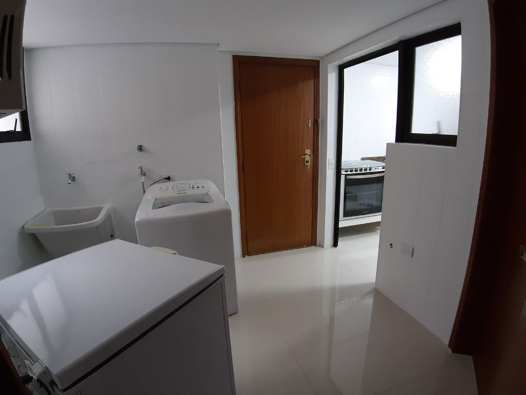 Apartamento à venda com 3 quartos, 160m² - Foto 24