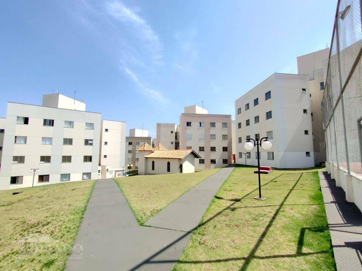 Apartamento para alugar com 2 quartos, 44m² - Foto 3
