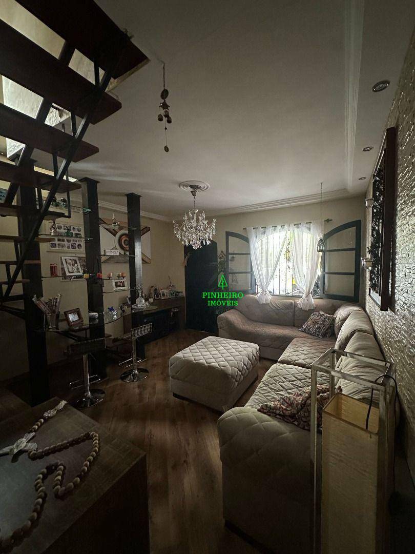 Casa de Condomínio à venda com 2 quartos, 170m² - Foto 2