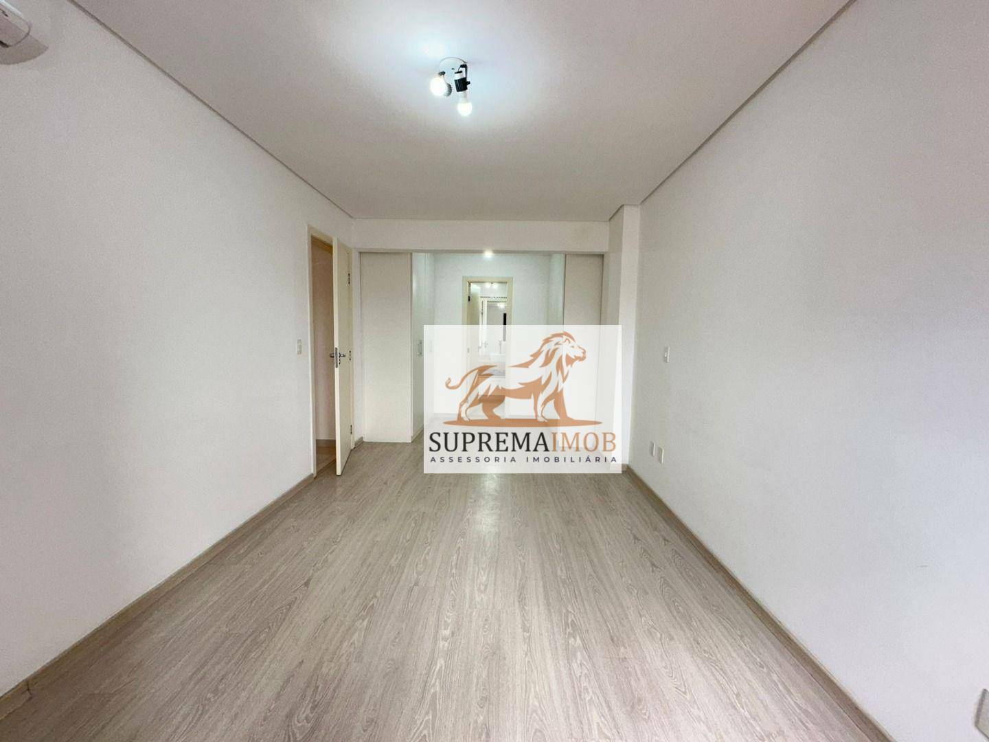 Apartamento à venda com 3 quartos, 178m² - Foto 11